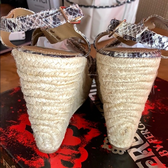 Wedges leather snake sandals, 5 inch heel NW - Picture 5 of 6